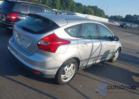 2012 Ford Focus Se z USA, uszkodzony, nr VIN 1FAHP3K21CL346095